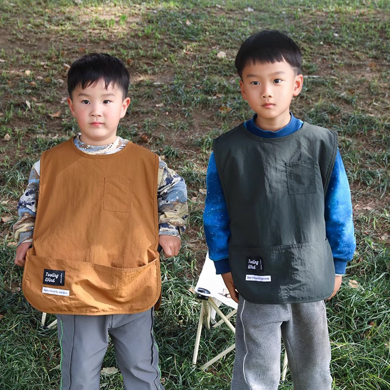 Camping Cooking And Drinking - Oilproof Waterproof Kids Apron with Pockets